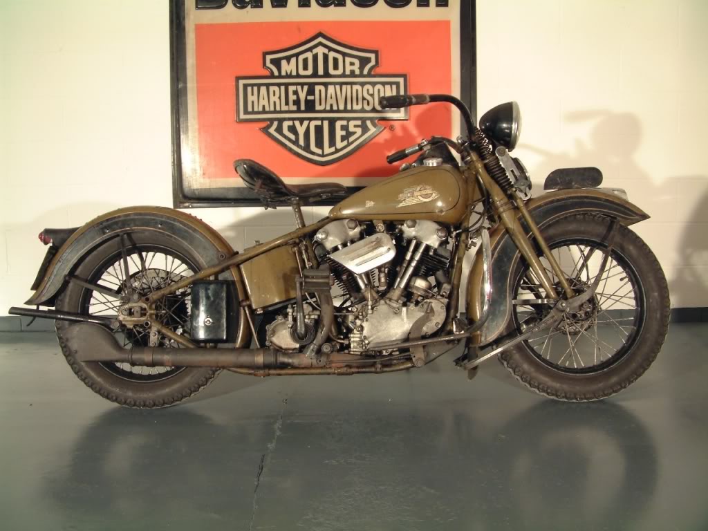 Harley_Davidson_Knucklehead_1936_10