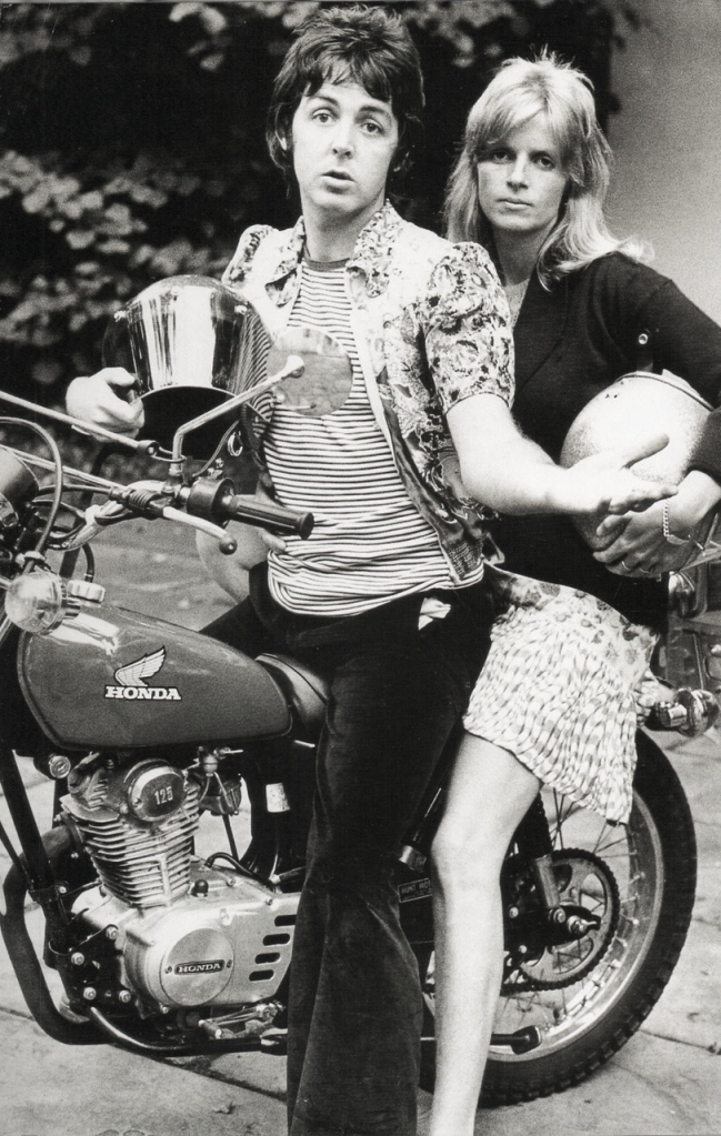 paul-linda-mccartney-honda-motorcycle